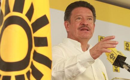 Navarrete critica al 'Piojo' por apoyar al PVEM