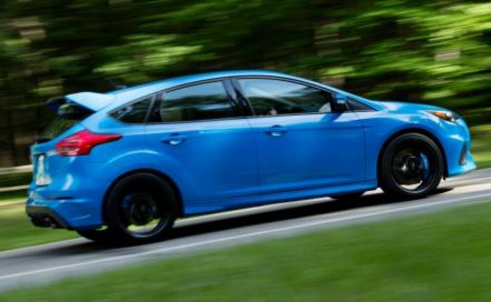 Ford Focus RS: el hatch de calle más cercano a un rallycar