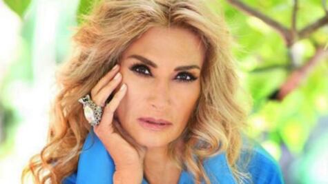 Adela Micha y sus tenis de lujo: cuánto cuestan