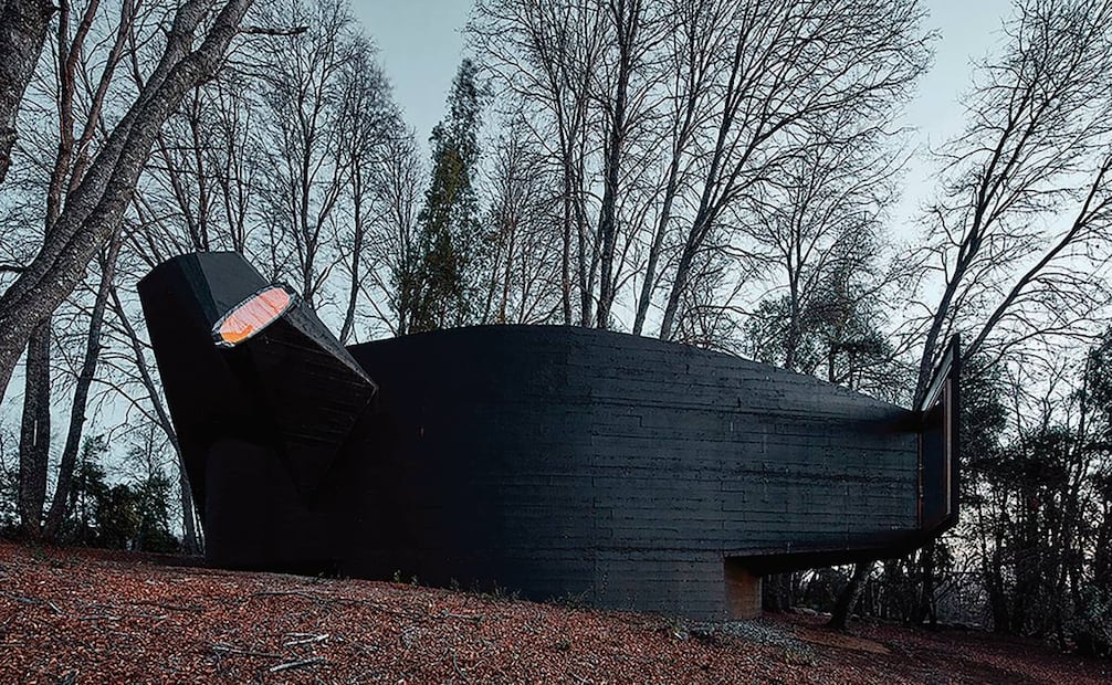 La Casa para el Poema del Ángulo Recto es una edificación ubicada en Vilches, Chile, y está inspirada en un poema de Le Corbusier. Foto: Cristobal Palma