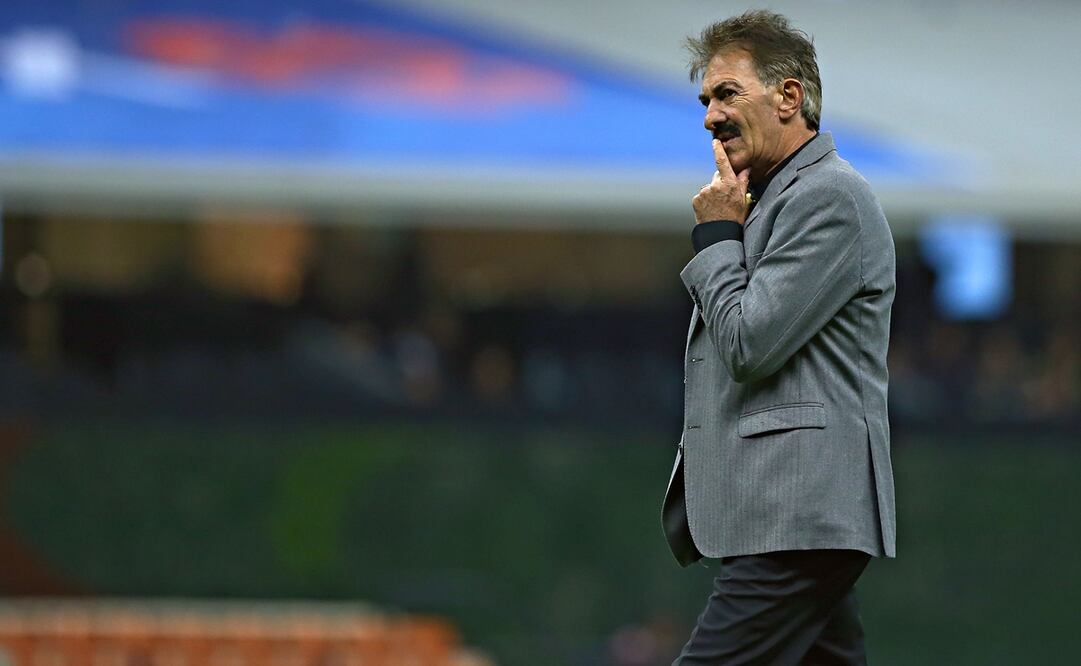 Ricardo La Volpe es acusado de acosar sexualmente una extrabajadora de Chivas - FOTO: Imago7