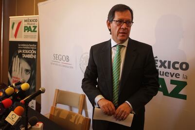 Fiscalías externas vulnerarían ley: Campa