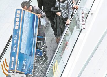 Bajan compus y pantallas a unos días de El Buen Fin