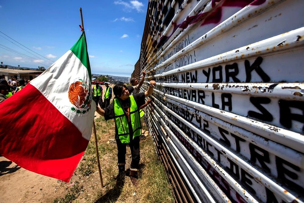 El muro construido por EU para controlar la entrada de indocumentados se extiende por aproximadamente un tercio de la frontera. Foto: Archivo/EL UNIVERSAL