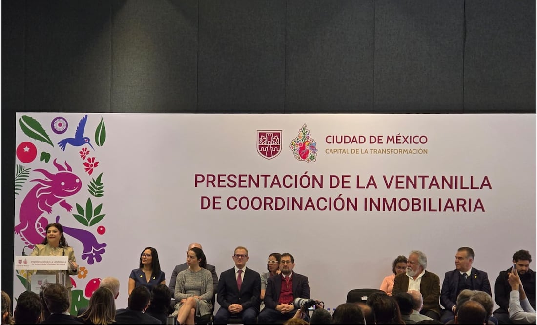 Clara Brugada, presentó la ventanilla única de coordinación inmobiliaria.Foto: Frida Sánchez