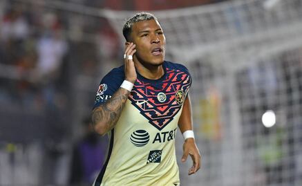 Roger Martínez se disculpa con la afición del América por su expulsión