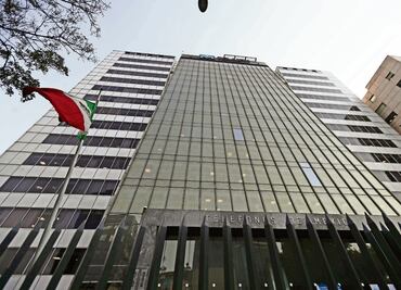 Multa de 5.4 mdp a Telmex por alianza con Dish