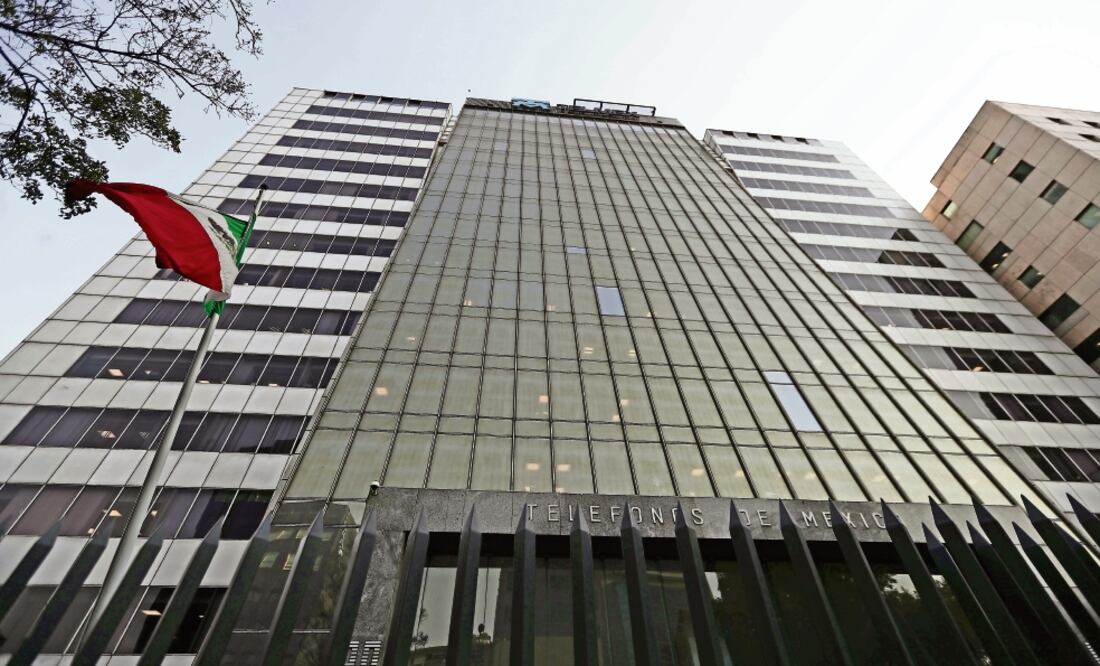 Teléfonos de México (Telmex) aseguró que analiza la resolución del IFT y que será impugnada conforme a las leyes aplicables (ALEJANDRO ACOSTA. EL UNIVERSAL)
