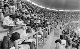 Aspirantes se jugaban su ingreso a la UNAM en el Estadio Azteca; mira la galería de fotos