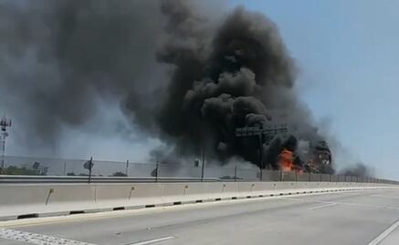 Incendian camiones de carga por bloqueo de Puente Reynosa-Pharr; hay 3 detenidos