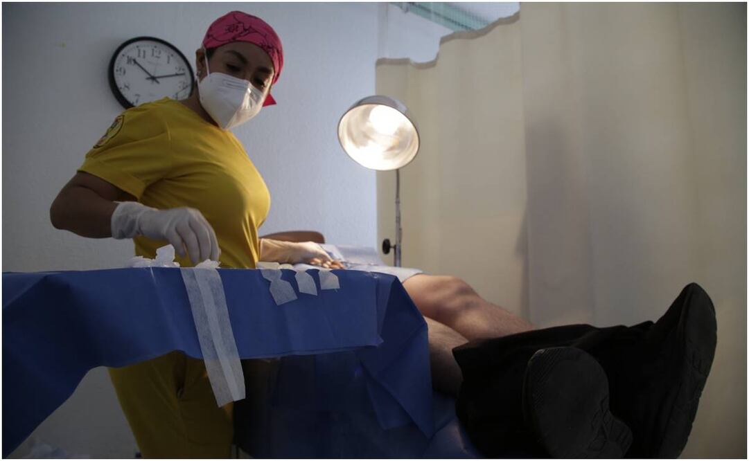 La vasectomía sin bisturí es un procedimiento que consiste en aplicar anestesia local, ligar y cortar los conductos encargados de transportar espermatozoides. Foto: Especial