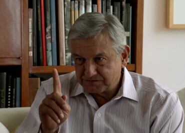 Por daño moral, AMLO demanda al "WSJ"