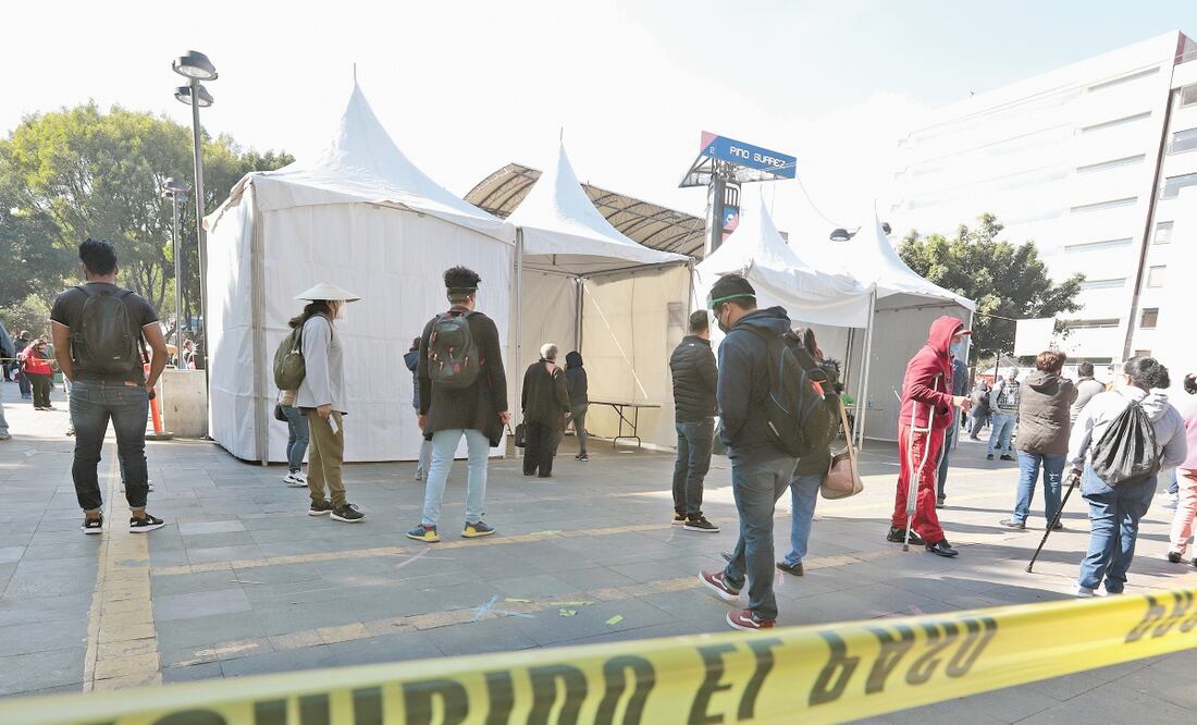 Autoridades capitalinas han instalado 33 quioscos en las colonias de atención prioritaria, y en 50 macro quioscos para la detección de contagios. ARCHIVO EL UNIVERSAL