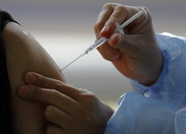 ¿Cuánto dura el refuerzo de vacunas contra Covid-19 Pfizer o Moderna?