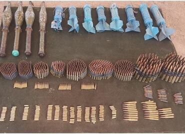 Elementos de la GN y el Ejército aseguran granadas para lanzacohetes y artefactos explosivos en Sonora; no hay detenidos