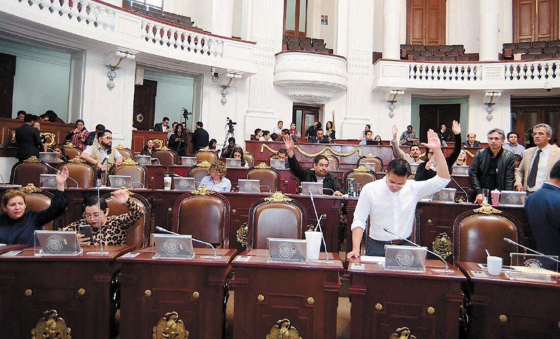 Habrá un rezago de mil 500 iniciativas pendientes de discutir. Foto: ARCHIVO EL UNIVERSAL