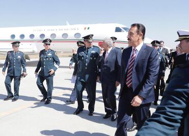 AMLO promociona aeronaves que subastarán para financiar la Guardia Nacional