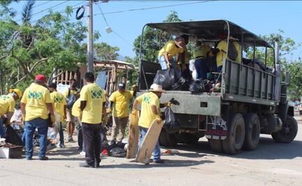 Voluntarios colaboran con gobierno e instituciones para brindar ayuda humanitaria en México