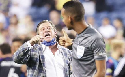 Roban domicilio de Miguel "Piojo" Herrera en Coyoacán; se llevaron hasta sus lentes