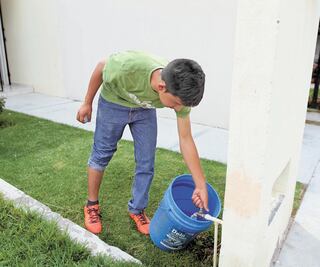 Distribuirán 5 mil litros de agua potable gratis en Querétaro