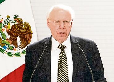 Presenta José Narro medicamentos innovadores contra enfermedades raras