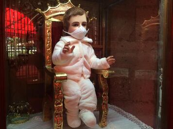 Ponen a Niño Dios cubrebocas en CDMX; “es un llamado a la responsabilidad”, dice
