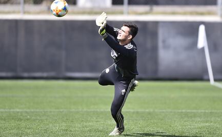 Sigue la pelea por firmar a Sebastián Jurado