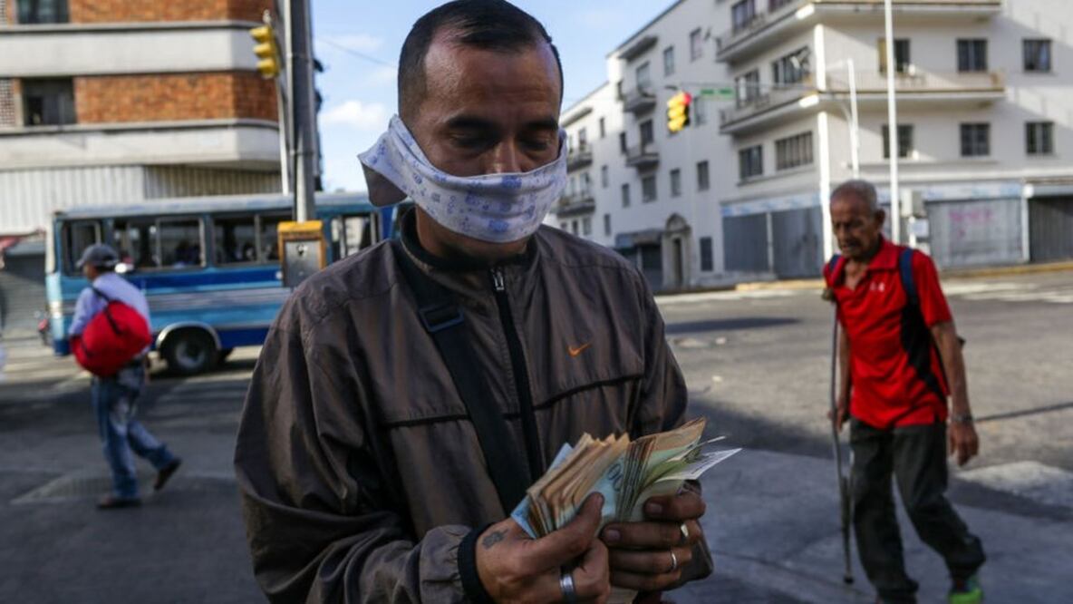 Se espera que la economía latinoamericana retroceda 4.6%. Foto: Getty Images