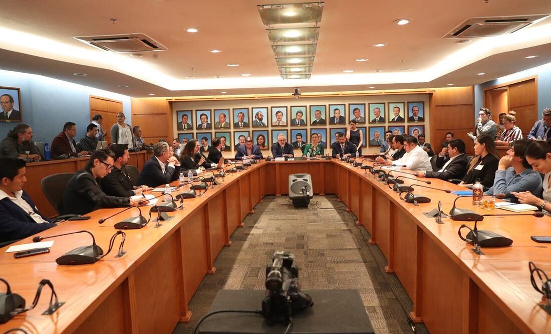 Representantes de boleteras de espectáculos en contra de topes a cargos por Ley Federal del Consumidor. Foto: Especial