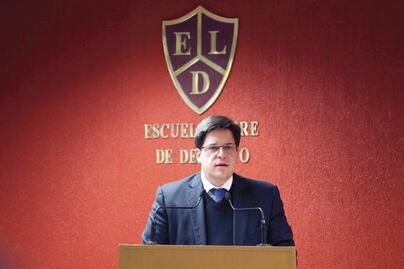 Alfredo Gutiérrez. Aislado de los medios