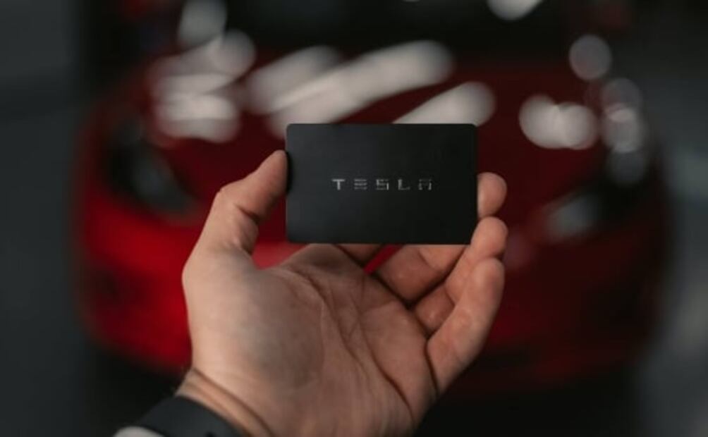 Elon Musk podría abrir una fábrica Tesla en Monterrey