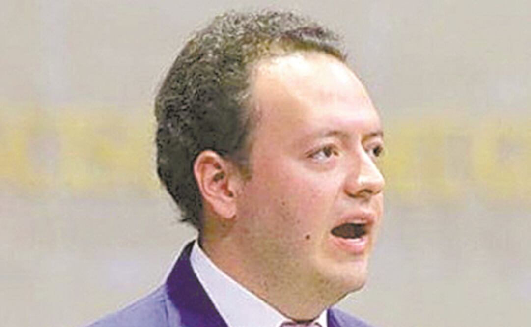 Cargo en el IMSS para diputado que fingió ser indígena