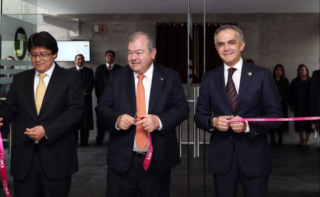 Del nuevo edificio resalta la Unidad de Gestión Administrativa, la de cubículos de los jueces, salas de juicio oral, así como el área de informática. /@ManceraMiguelMX