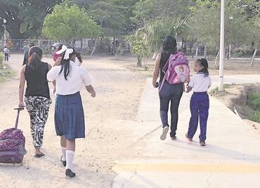Por huracán "Rosa", anuncian suspensión de clases en Sonora