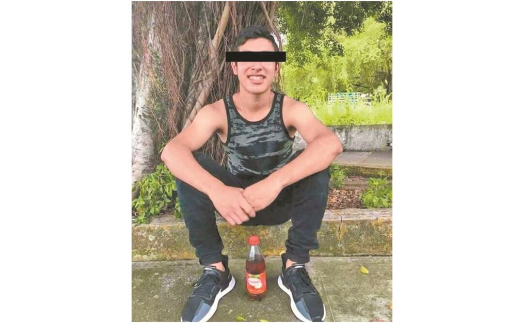 Alexander, un joven estudiante, fue asesinado a balazos hace dos días por policías municipales de Acatlán de Pérez Figueroa, en Oaxaca. ESPECIAL