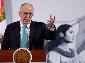 Cuota compensatoria al jitomate es para castigar a México: Julio Berdegué; "le costarán más las ensaladas a EU", dice