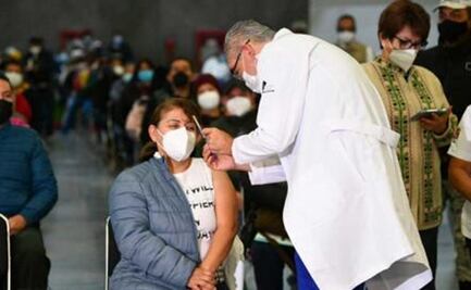 Concluye vacunación de refuerzo al sector magisterial