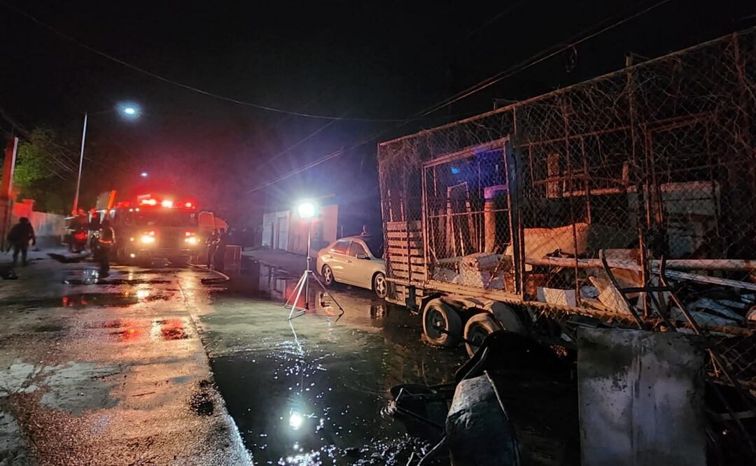 Investigan caso de una persona calcinada y otra gravemente herida tras un incendio en Culiacán. Foto: Especial
