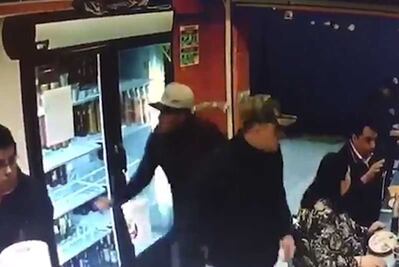 Captan asalto a taquería en Andrés Molina