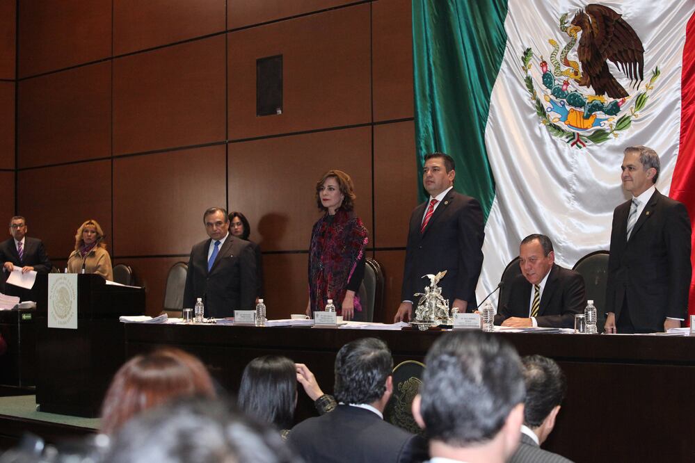 LUCIA GODINEZ. EL UNIVERSAL