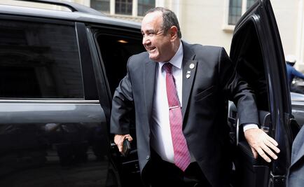 Venezuela impide la entrada a presidente electo de Guatemala 