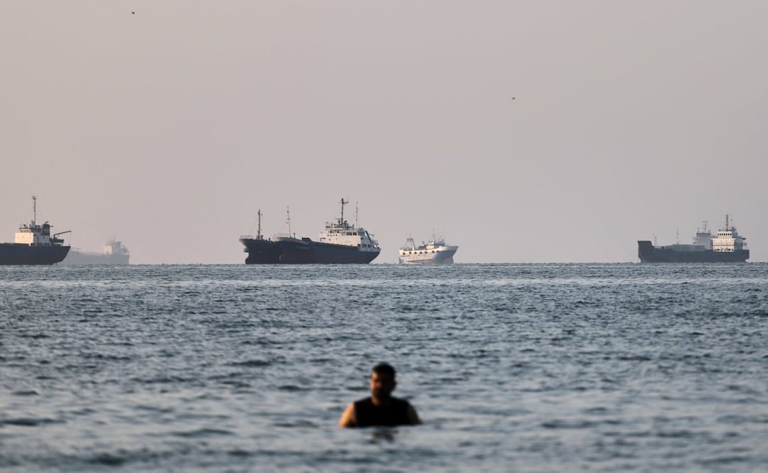 Mientras avanza la evacuación de marinos, Teherán insiste en que sus capacidades defensivas quedan fuera de cualquier acuerdo. (23/06/26) Foto: AFP