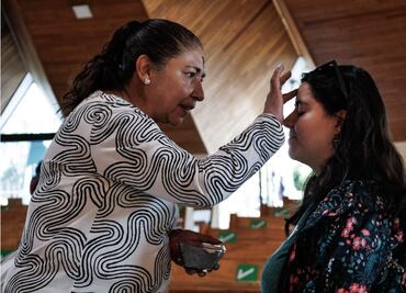 FOTOS: Fieles acuden a la imposición de la cruz en Miércoles de Ceniza durante inicio de la Cuaresma