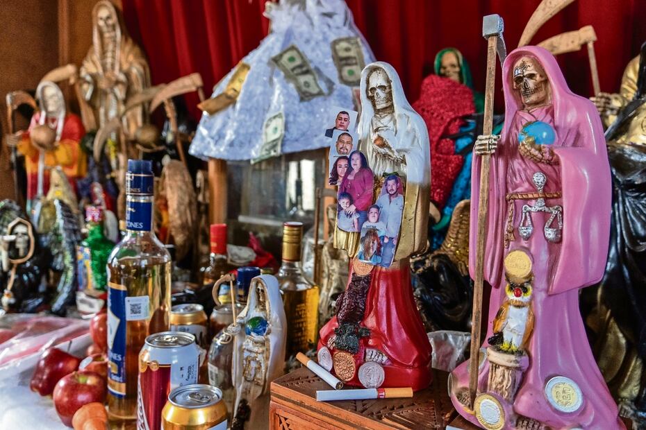 El doble culto comenzó con los mineros; entre 1940 y 1950 se elaboró la primera imagen de la Niña Blanca que durante años estuvo dentro de la Iglesia Foto: Diana Valdez/ EL UNIVERSAL 