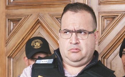 Javier Duarte "pone pausa" a su huelga de hambre 