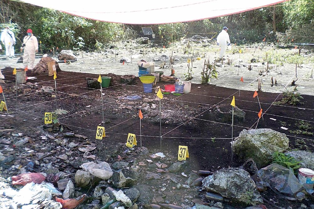 Familiares de desaparecidos propusieron crear el registro nacional de personas vivas con identidad desconocida y el registro de personas fallecidas sin identificar, en el que se debe definir un plan nacional de exhumaciones (ESPECIAL)