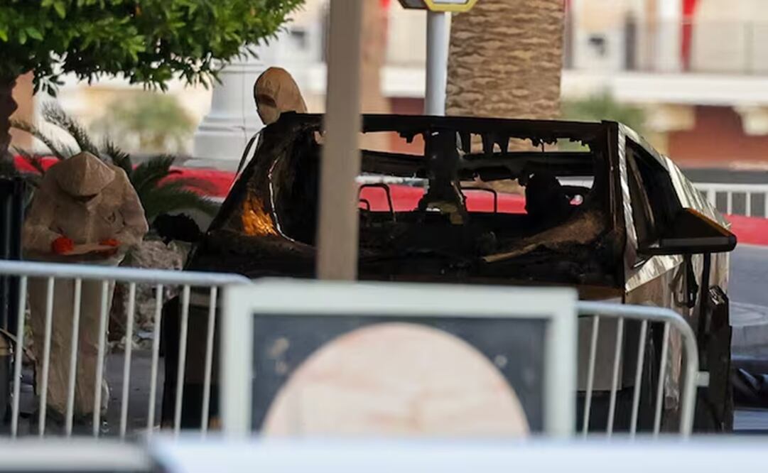 Autoridades de Estados Unidos investigan la explosión de una Cybertruck como posible acto terrorista. Foto: AFP