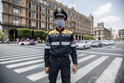 Mi objetivo es cambiar a México, dice policía de CDMX vencedor en reto de lagartijas