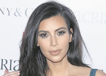 Acusan a primeros tres sospechosos por robo a Kim Kardashian