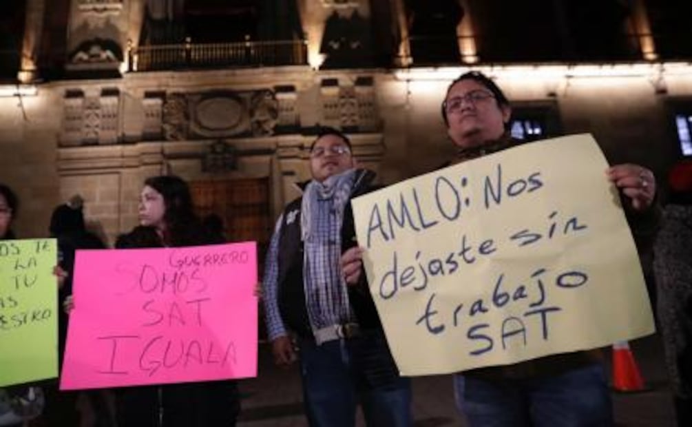 AMLO: se revisarán los casos de despidos de trabajadores del SAT